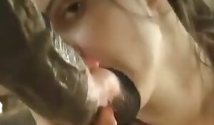 فيديو إباحي حصان مع مراهق. البهيمية وإباحية الحيوانات المجانية->